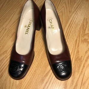 Vintage Chanel Pumps